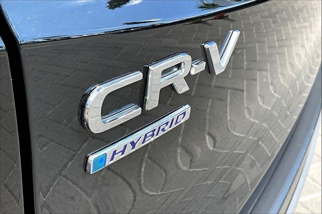 used 2025 Honda CR-V Hybrid car, priced at $31,544