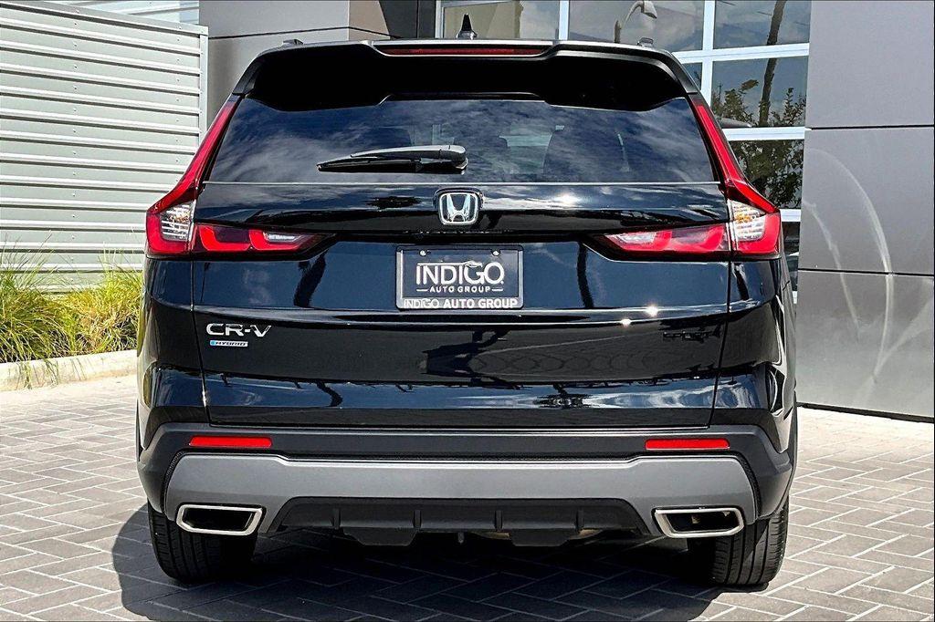 used 2025 Honda CR-V Hybrid car, priced at $31,544