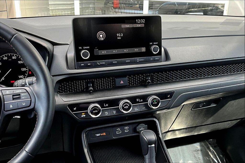 used 2025 Honda CR-V Hybrid car, priced at $31,544