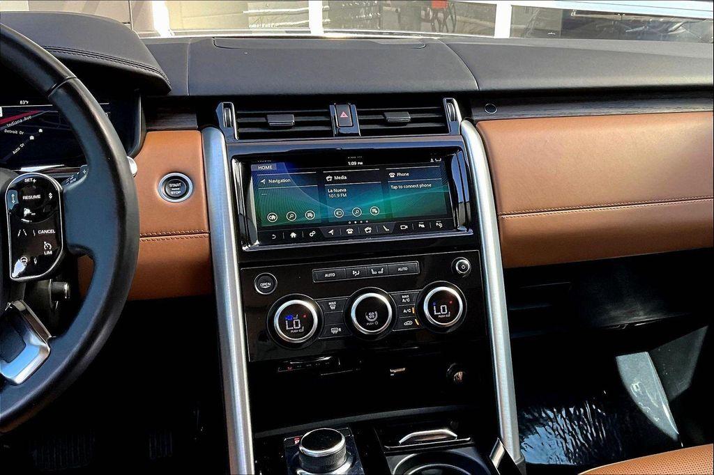 used 2019 Land Rover Discovery car, priced at $23,951