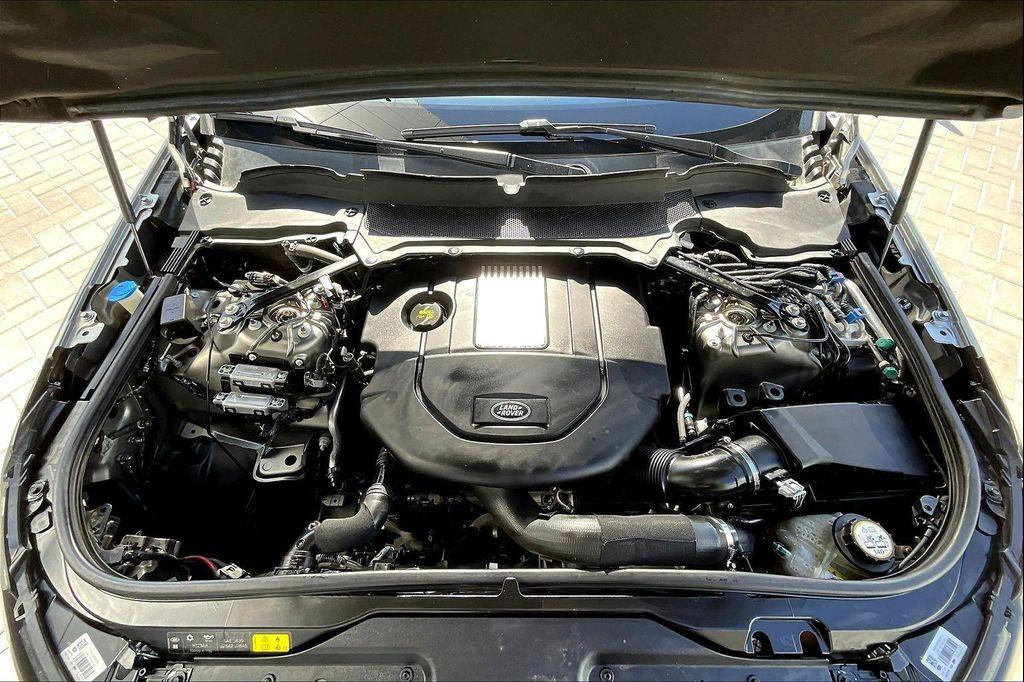 used 2019 Land Rover Discovery car, priced at $23,951
