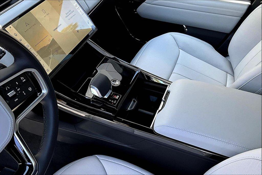 new 2025 Land Rover Range Rover Sport car, priced at $93,660