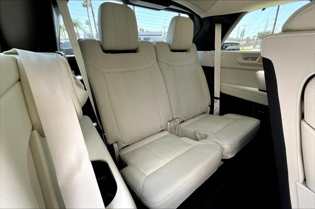 new 2025 Land Rover Range Rover car, priced at $125,525