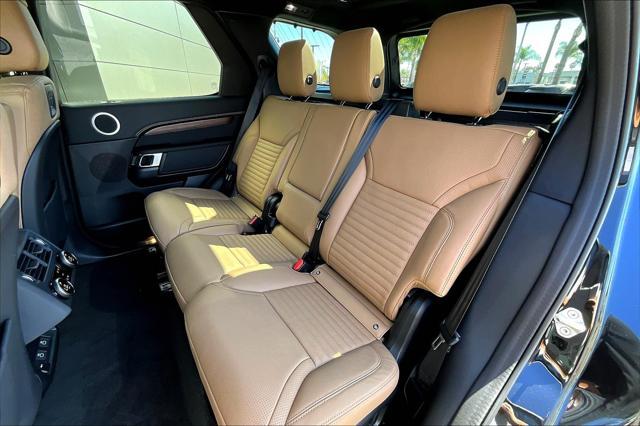 new 2025 Land Rover Discovery car, priced at $79,953