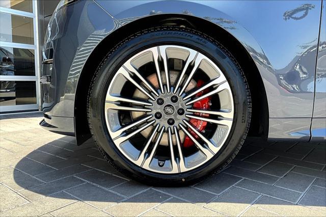 new 2025 Land Rover Range Rover Sport car, priced at $125,725