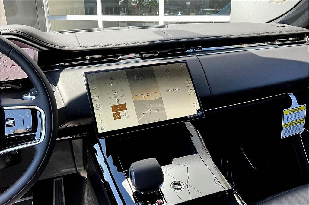new 2025 Land Rover Range Rover Sport car, priced at $131,245