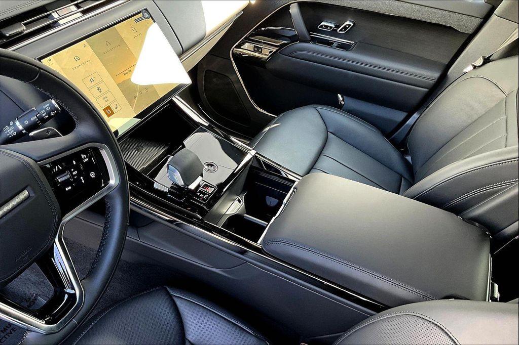new 2025 Land Rover Range Rover Sport car, priced at $94,190