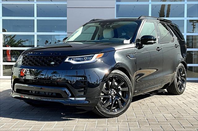 new 2025 Land Rover Discovery car, priced at $69,778