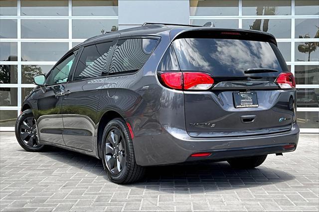 used 2020 Chrysler Pacifica Hybrid car, priced at $31,015