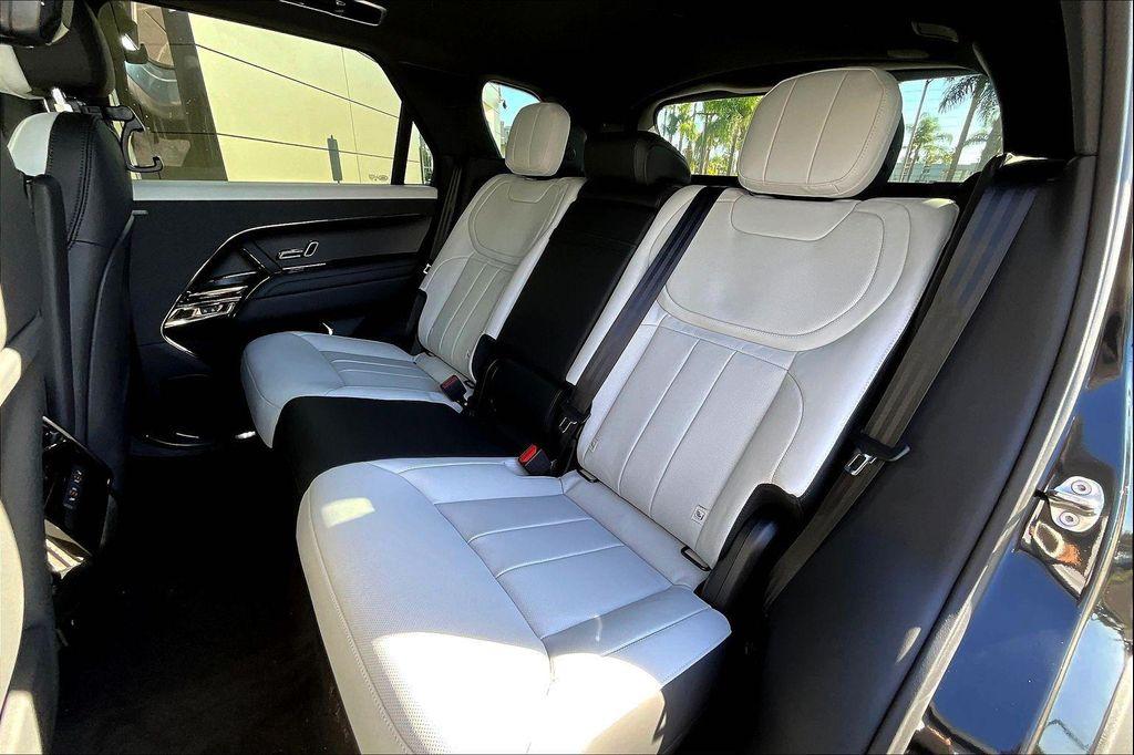 new 2025 Land Rover Range Rover Sport car, priced at $108,275