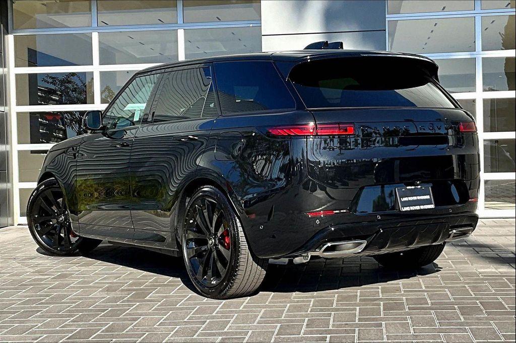 new 2025 Land Rover Range Rover Sport car, priced at $108,275