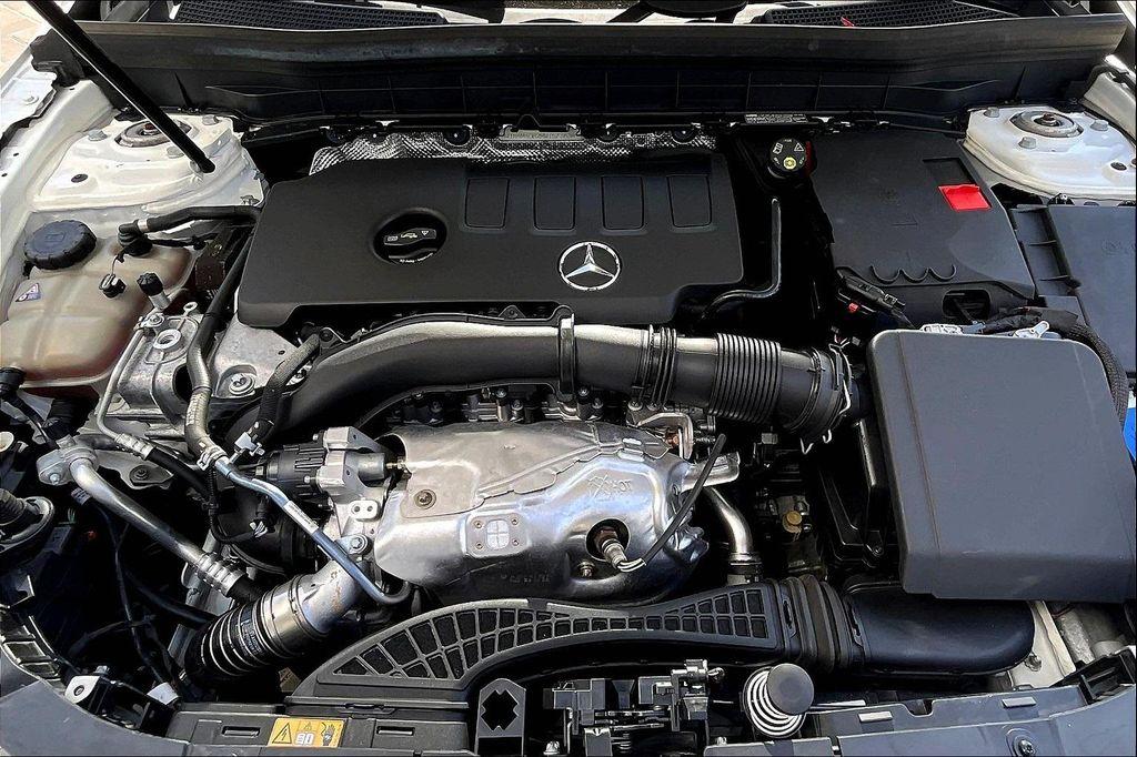used 2021 Mercedes-Benz GLB 250 car, priced at $24,995