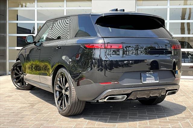 new 2025 Land Rover Range Rover Sport car, priced at $93,625