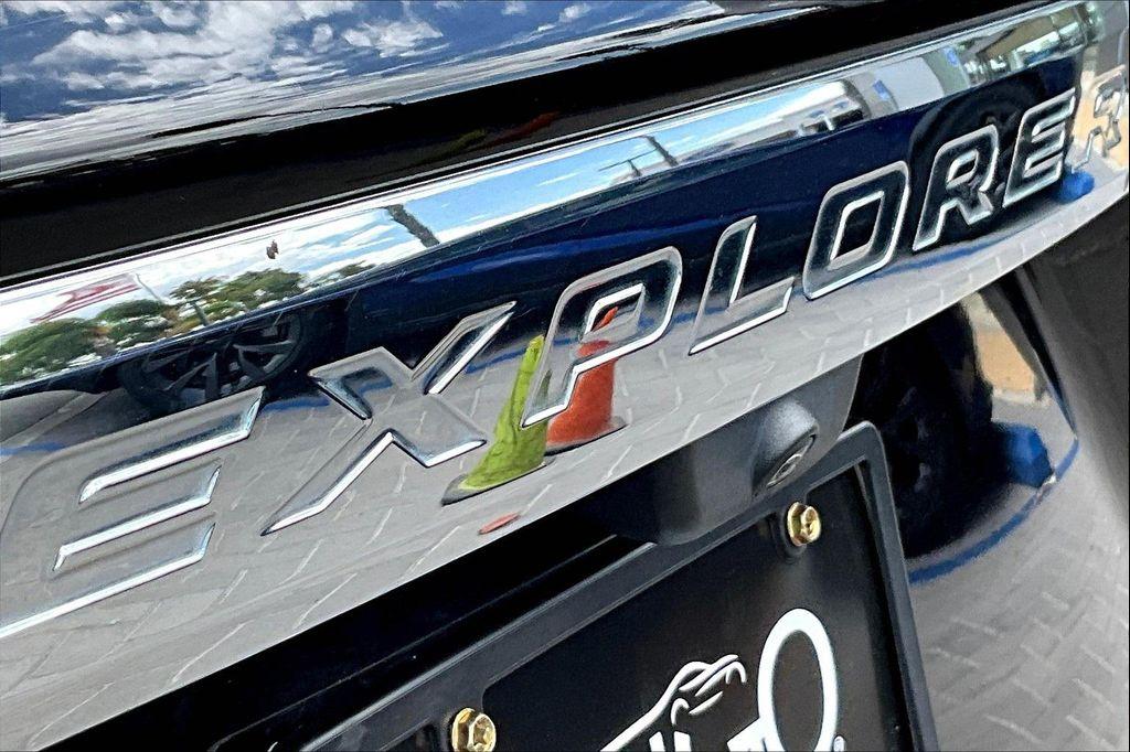 used 2023 Ford Explorer car, priced at $28,344