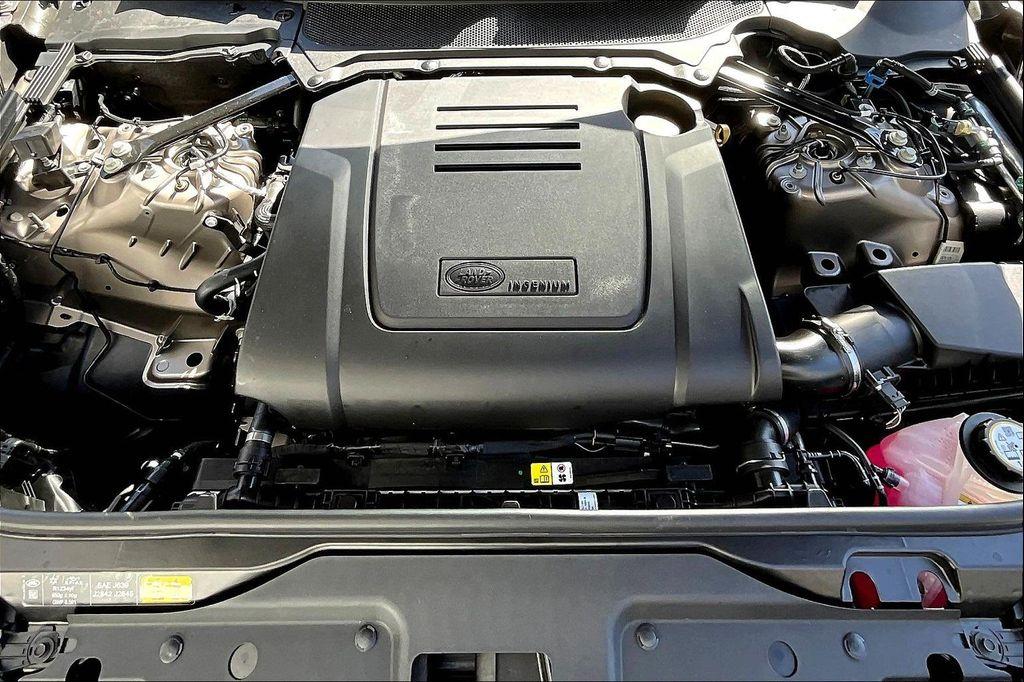 new 2026 Land Rover Discovery car, priced at $70,256