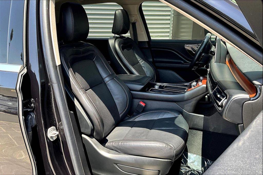used 2021 Lincoln Aviator car, priced at $38,441