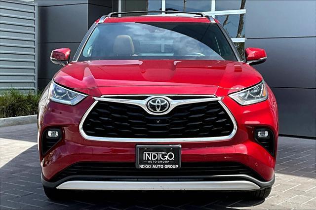 used 2020 Toyota Highlander car, priced at $36,663