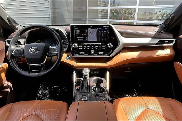 used 2020 Toyota Highlander car, priced at $36,663