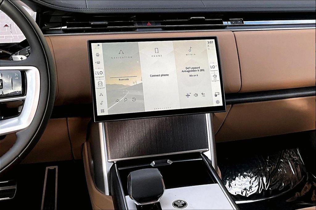 new 2025 Land Rover Range Rover car, priced at $157,530