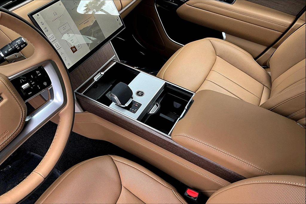 new 2025 Land Rover Range Rover car, priced at $132,285