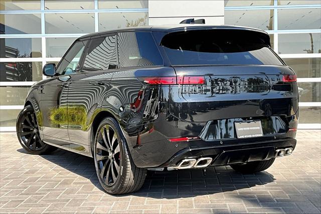 new 2025 Land Rover Range Rover Sport car, priced at $118,985