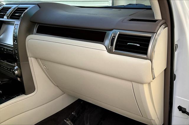 used 2019 Lexus GX 460 car, priced at $32,586