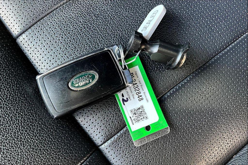 used 2020 Land Rover Discovery car, priced at $26,773