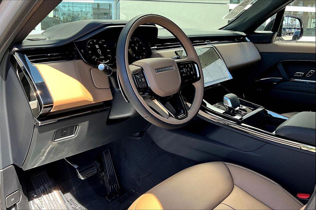 new 2025 Land Rover Range Rover Sport car, priced at $105,595