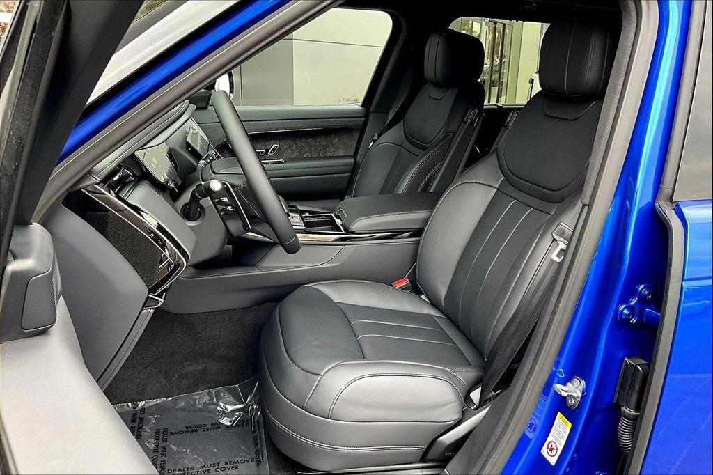 new 2025 Land Rover Range Rover Sport car, priced at $134,625