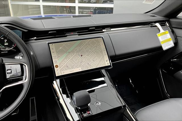 new 2025 Land Rover Range Rover Sport car, priced at $134,625