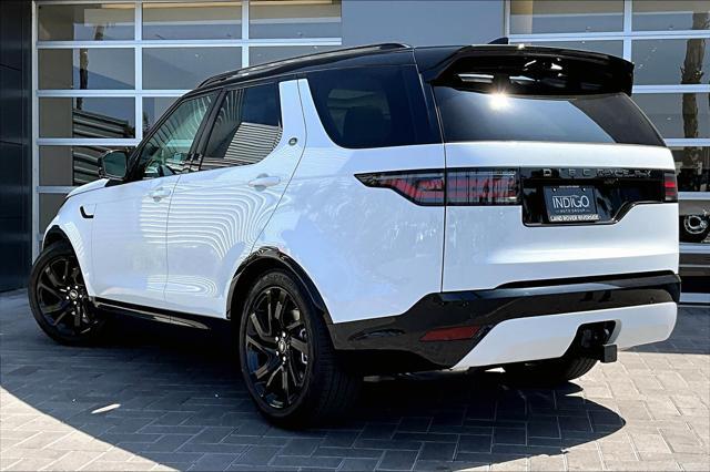 new 2025 Land Rover Discovery car, priced at $68,828