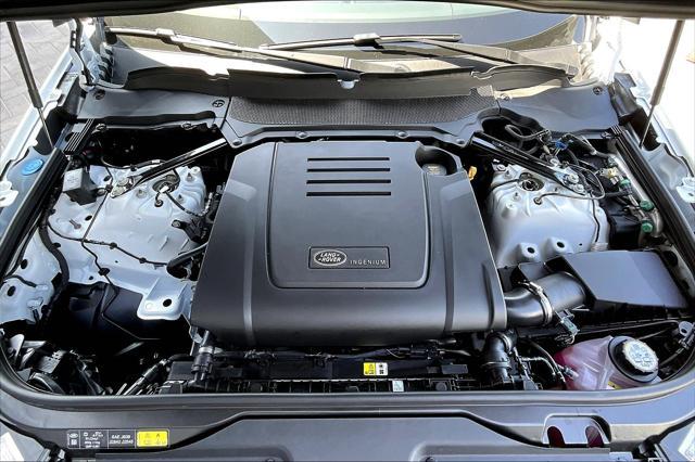 new 2025 Land Rover Discovery car, priced at $68,828