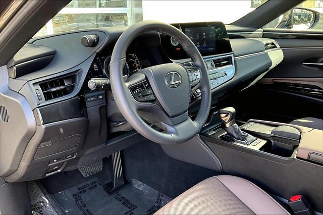 used 2022 Lexus ES 300h car, priced at $38,794