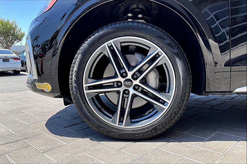 used 2022 Audi Q5 car, priced at $28,985