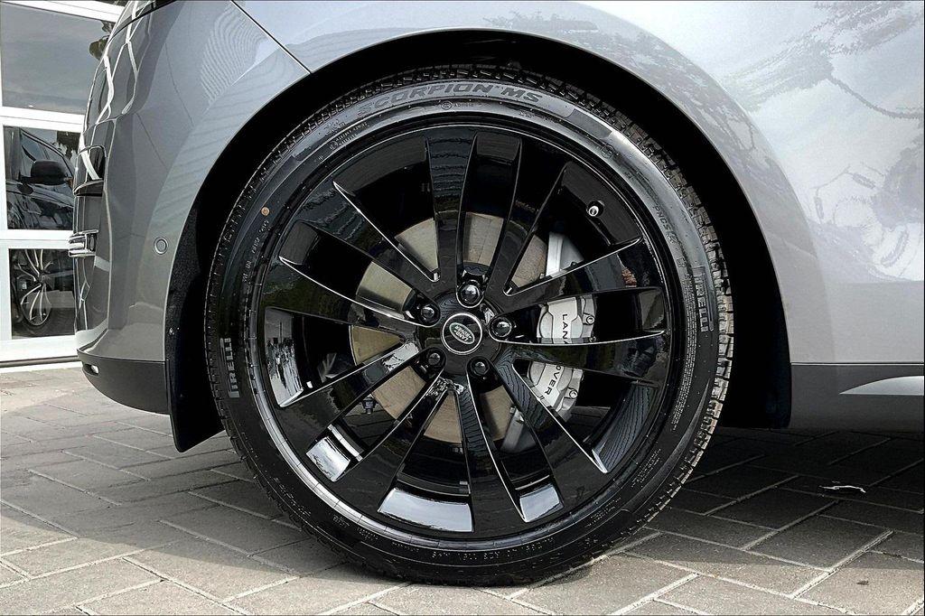 new 2025 Land Rover Range Rover Sport car, priced at $92,755