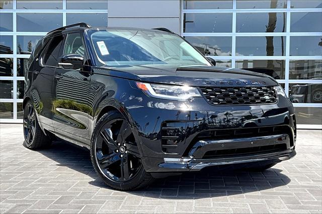 new 2025 Land Rover Discovery car, priced at $79,578