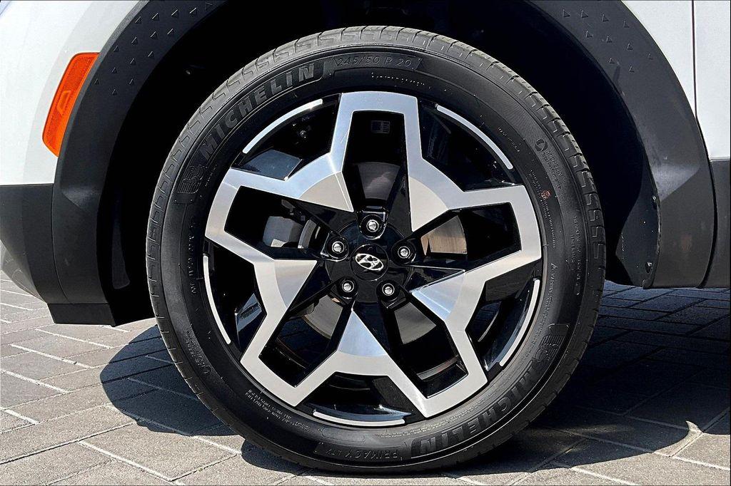 used 2022 Hyundai SANTA CRUZ car, priced at $26,992