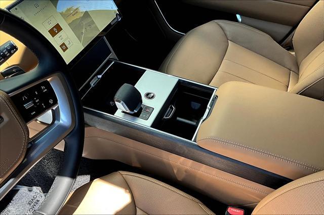 new 2025 Land Rover Range Rover car, priced at $130,415