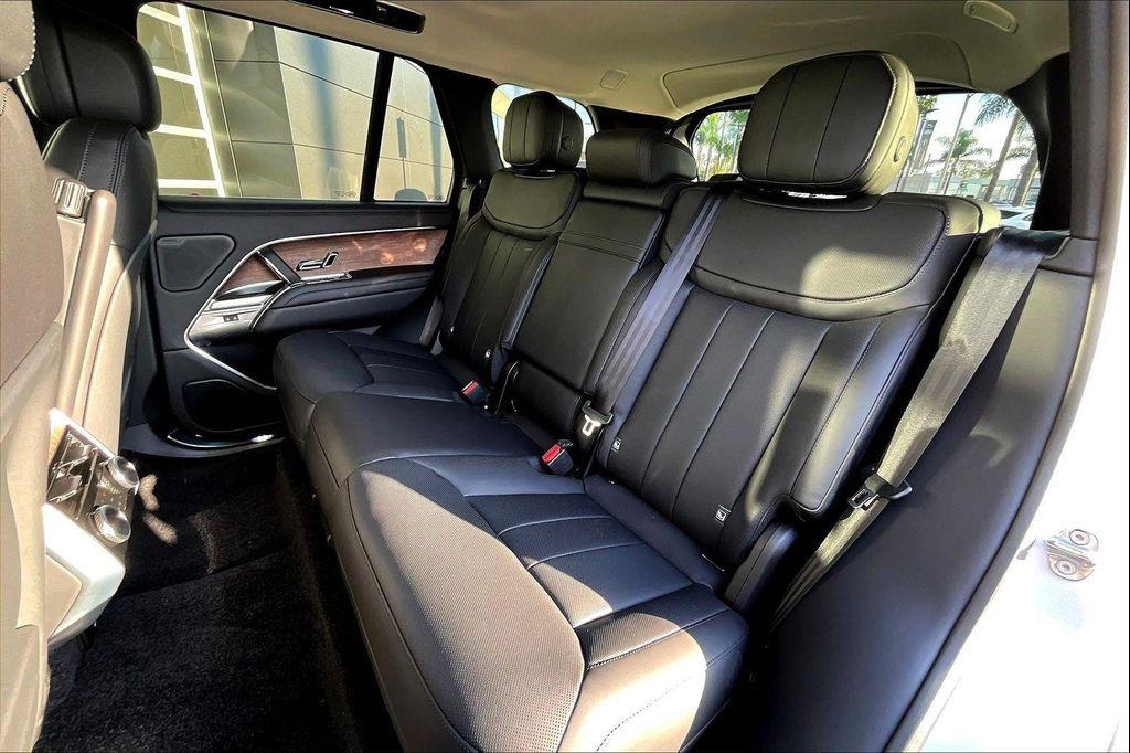 new 2025 Land Rover Range Rover car, priced at $128,525
