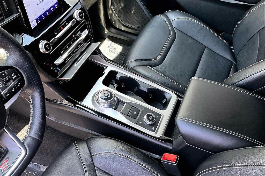 used 2023 Ford Explorer car, priced at $42,946