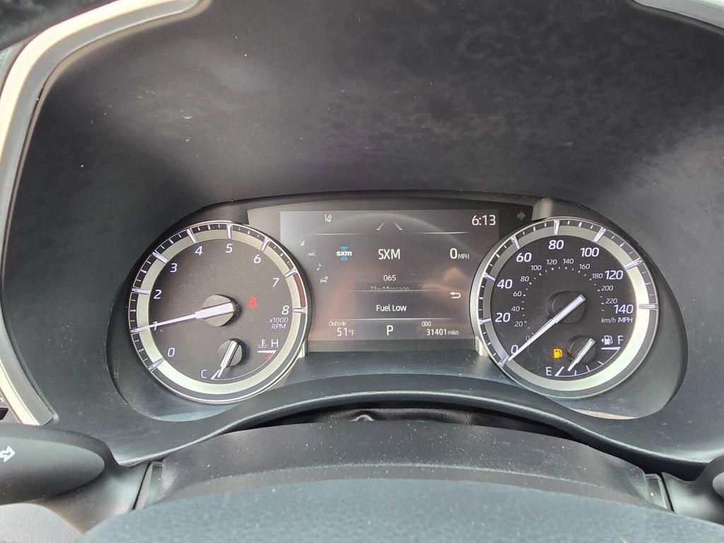 used 2022 Toyota Highlander car, priced at $39,500