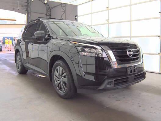 used 2024 Nissan Pathfinder car, priced at $35,990