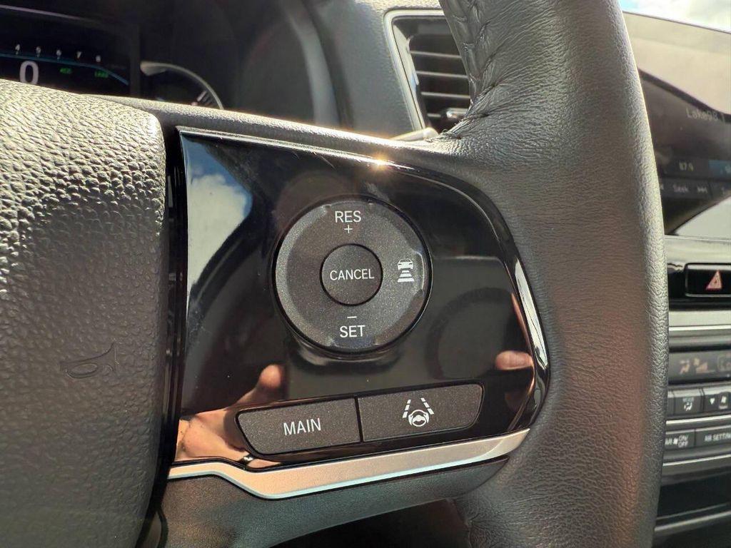 used 2022 Honda Pilot car, priced at $35,890