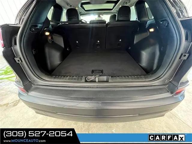 used 2019 Jeep Cherokee car, priced at $14,971