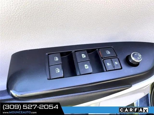 used 2019 Toyota Highlander car, priced at $24,399