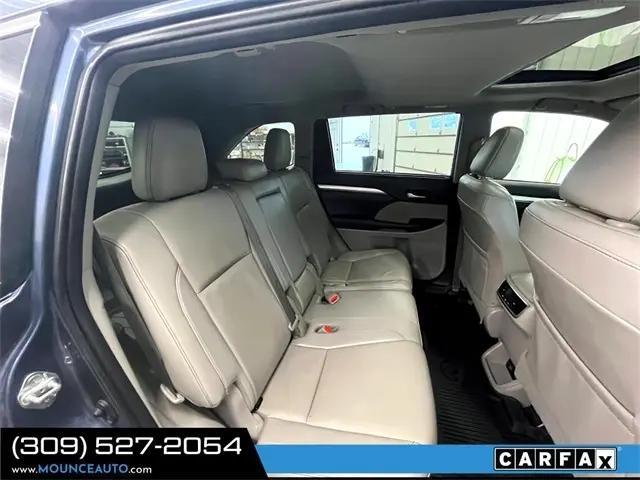 used 2019 Toyota Highlander car, priced at $24,399