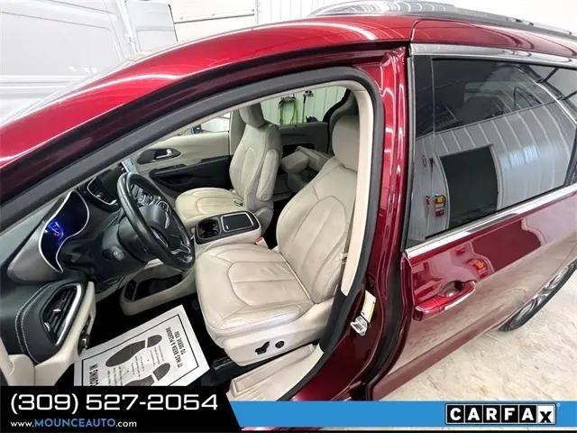 used 2021 Chrysler Pacifica Hybrid car, priced at $21,753