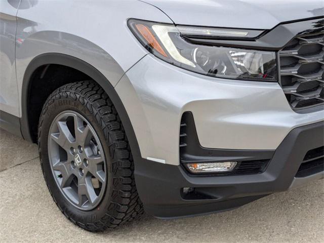 new 2025 Honda Passport car, priced at $46,450