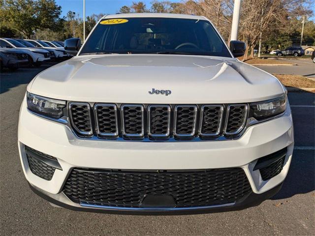 used 2024 Jeep Grand Cherokee car, priced at $36,990