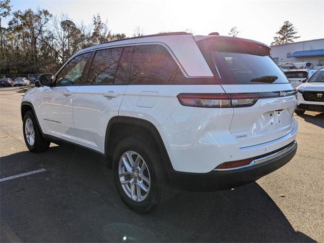 used 2024 Jeep Grand Cherokee car, priced at $36,990